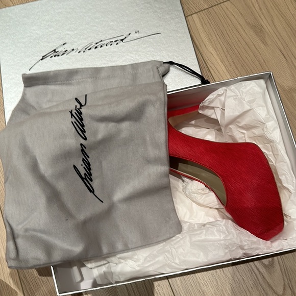 NWOT Brian Atwood Red Heels - Picture 5 of 5